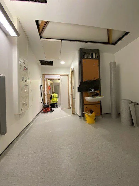 Ward D703, Haematology and Bone Marrow Transplant Unit — project photograph