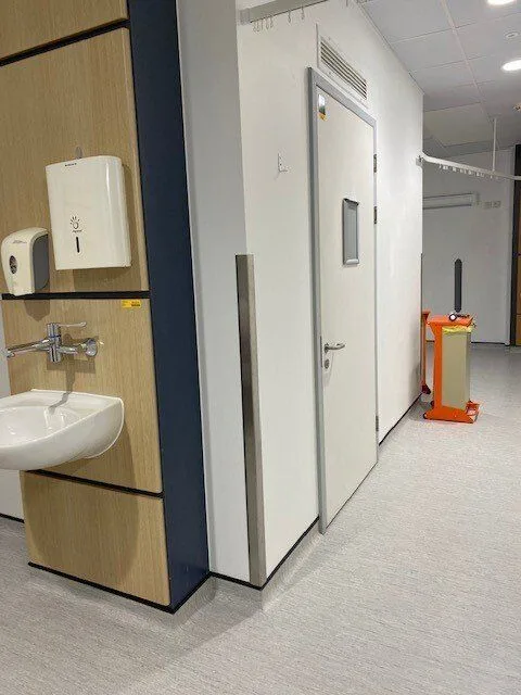 Ward D703, Haematology and Bone Marrow Transplant Unit — project photograph